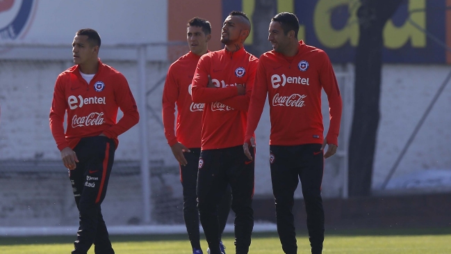 Mirosevic: El capitán ante Bolivia debe ser Alexis o Vidal