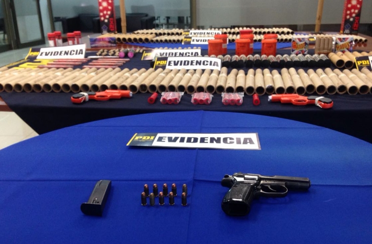 Ex líder de Los de Abajo fue detenido por porte de arma y fuegos artificiales