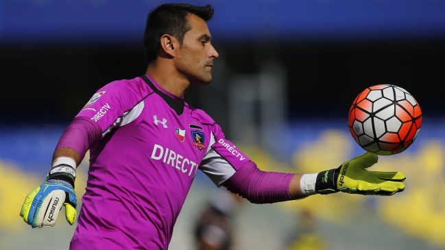 Justo Villar: Jamás hablé con Lucas Barrios sobre Colo Colo ni de Aníbal Mosa