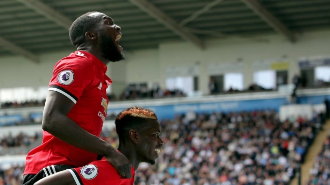 Manchester United y Liverpool avanzaron a la cuarta ronda de la Copa FA