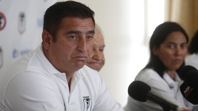 Mala relación entre Jaime García y la asistente Paula Navarro desata crisis en Santiago Morning