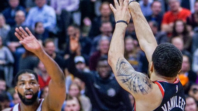 VanVleet comandó triunfo histórico de Toronto Raptors ante Cleveland Cavaliers