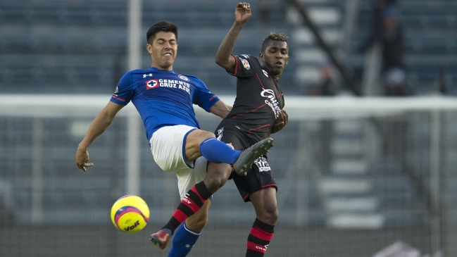 Francisco Silva apareció como alternativa a Carlos Carmona en Colo Colo