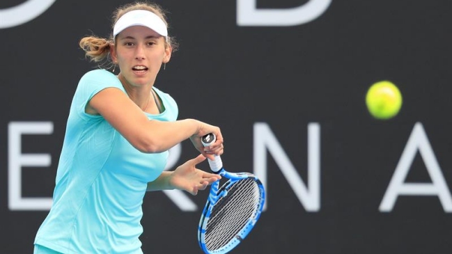 Elise Mertens revalidó el título en Hobart al vencer a Mihaela Buzarnescu en la final