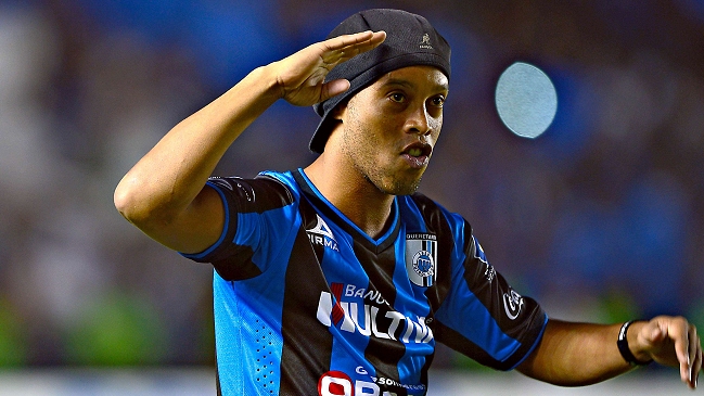 A propósito del retiro de Ronaldinho, ¿qué jugadores le han dado magia al fútbol?