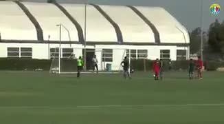 Sebastián Abreu le marcó a Universidad de Chile en el triunfo de Audax Italiano