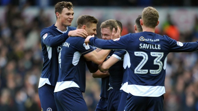 El frenético triunfo de Millwall sobre Leeds United en la segunda división inglesa