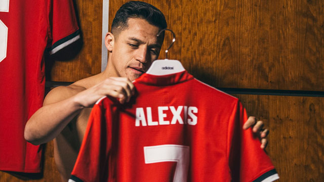 La Historia Es Nuestra: Por qué  Sánchez llegó tocando “Glory Glory Hallelluyah” al Manchester