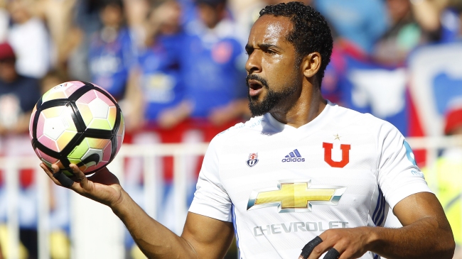 Jean Beausejour encabeza lista de suspendidos para la primera fecha del Campeonato Nacional