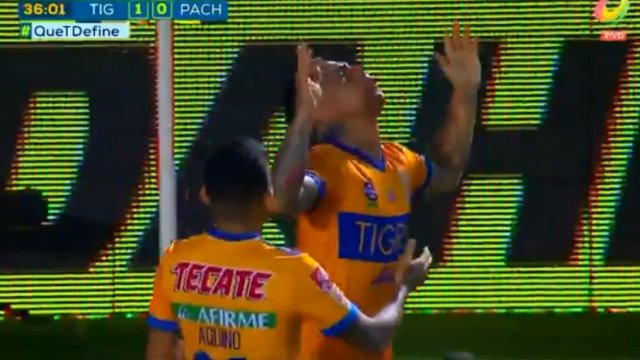 ¿Premio Puskas? La tremenda definición de Eduardo Vargas para Tigres en México