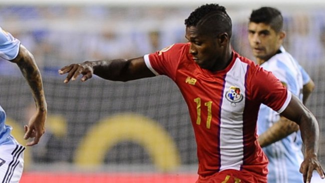 Universidad de Chile anunció la contratación del panameño Armando Cooper