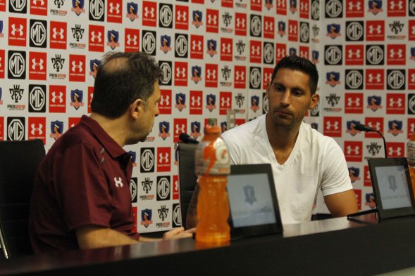 La presentación de Juan Manuel Insaurralde como nuevo jugador de Colo Colo