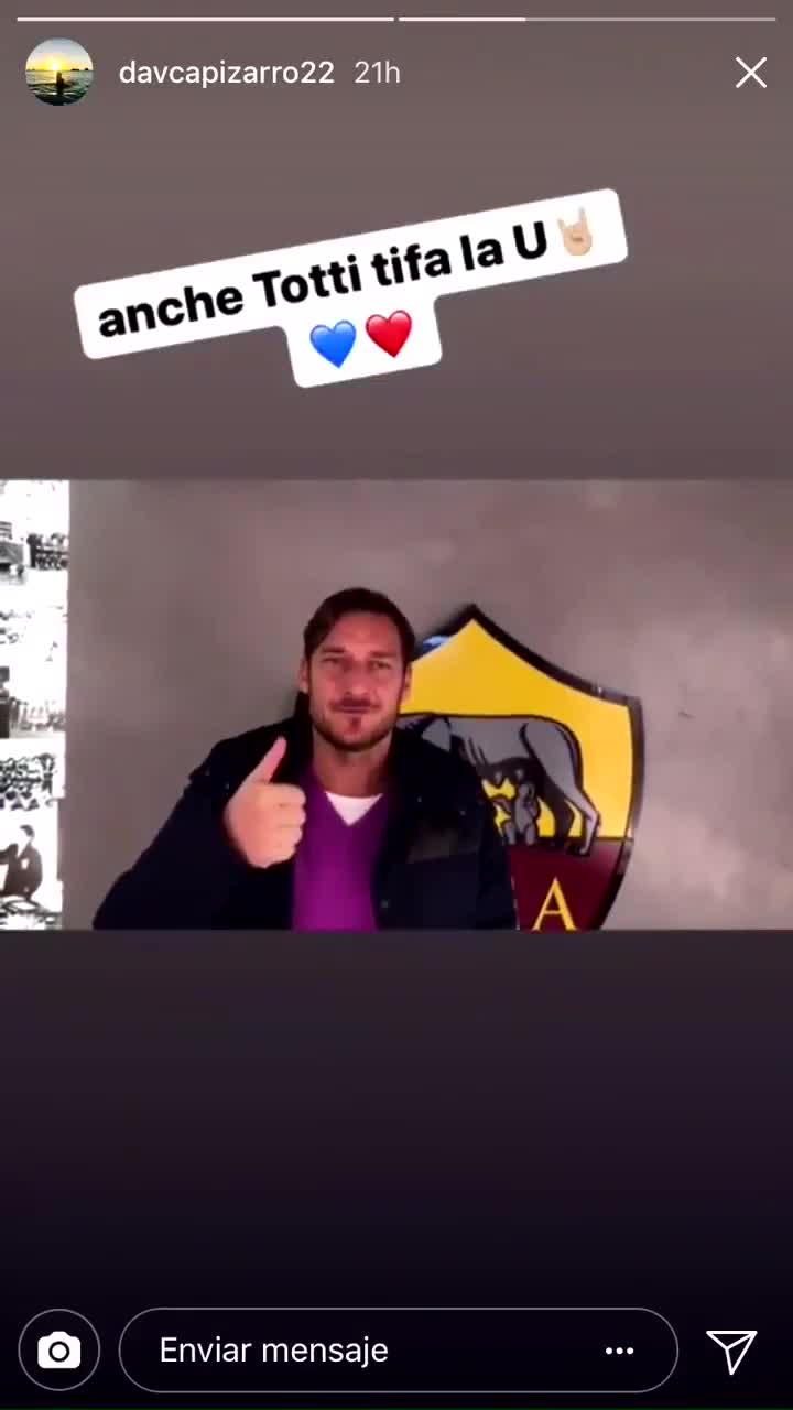 Francesco Totti saludó a los hinchas de Universidad de Chile