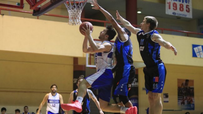 Ancud y la UC ampliaron su ventaja en los play-offs de la LNB
