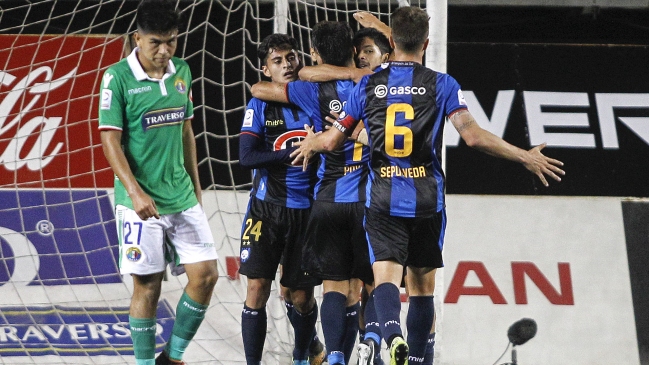 Huachipato se impuso a Audax Italiano en “guerra de goles”