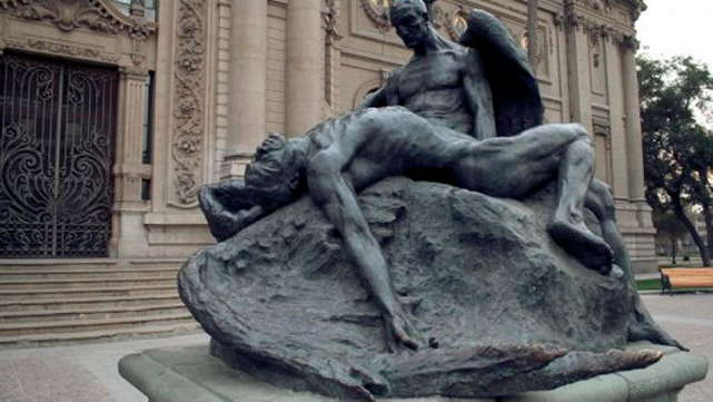 La Historia es Nuestra: Consideraciones sobre la trágica obra de Rebeca Matte dañada en Santiago