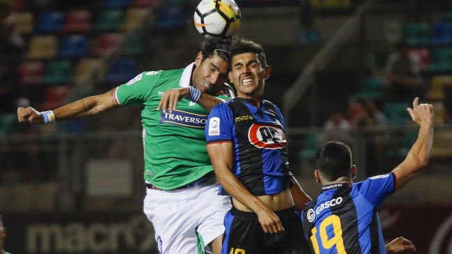 Sebastián Abreu sueña con marcarle un gol a Colo Colo