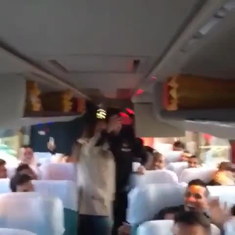 Jaime Valdés recordó el día en que una fanática subió sin permiso al bus de Colo Colo por una foto