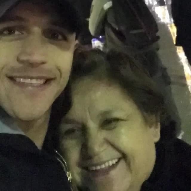 Alexis Sánchez saludó a su madre con emotivas imágenes