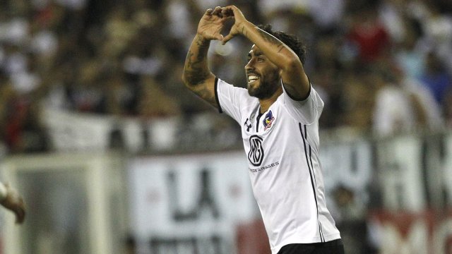 Jorge Valdivia puso en ventaja a Colo Colo sobre Alianza Lima