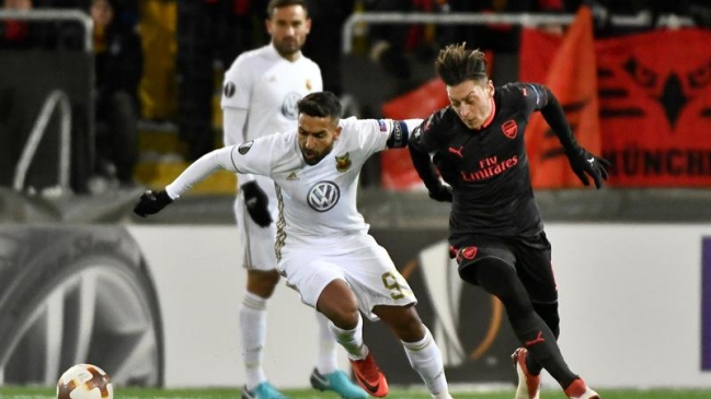 Arsenal FC puso un pie en octavos de la Europa League al vencer a Ostersunds