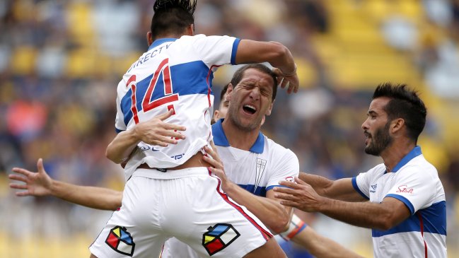 U. Católica venció a Everton en Viña del Mar para seguir con marca perfecta en el Campeonato Nacional