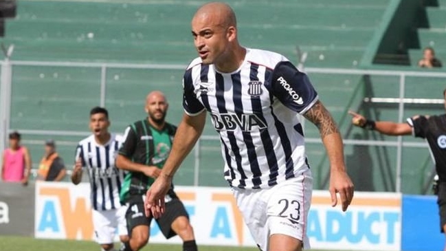 Santiago Silva marcó su primer gol desde que dejó la UC en el empate de Talleres y San Martín