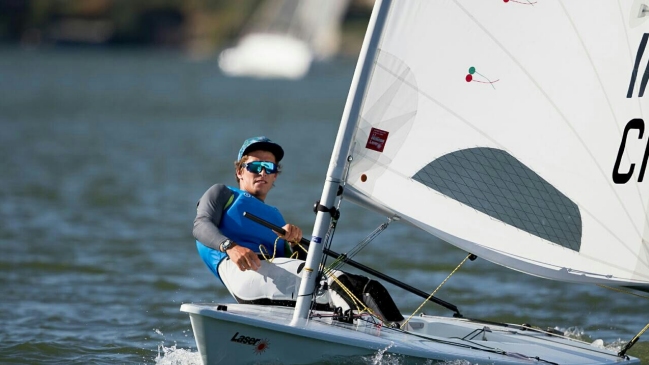Clemente Seguel subió cuatro puestos y es top ten en Centro-Sudamericano de Veleros Laser