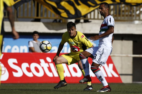 Roberto Gutiérrez le dio la victoria a Palestino sobre San Luis en Quillota