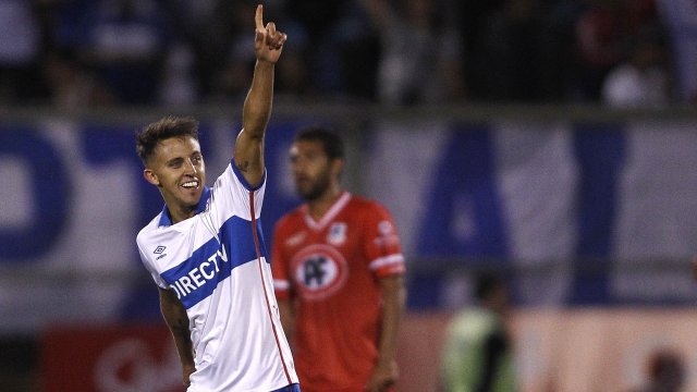 Diego Buonanotte abrió la cuenta de la UC ante La Calera con un golazo
