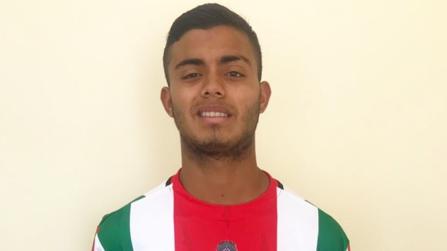 Palestino oficializó el fichaje del venezolano Albert Cabrera