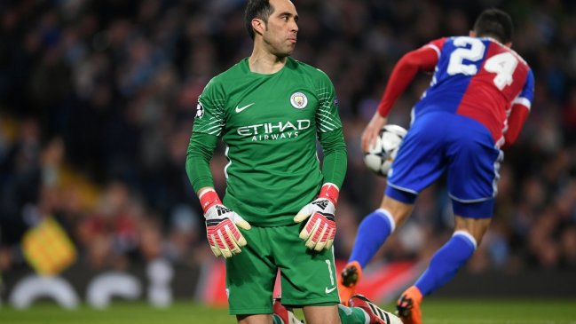 Manchester City cayó ante Basilea y se apoyó en la ventaja de la ida para clasificar en la Champions