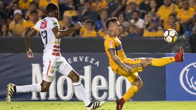 El gol de Eduardo Vargas en la Liga de Campeones de la Concacaf