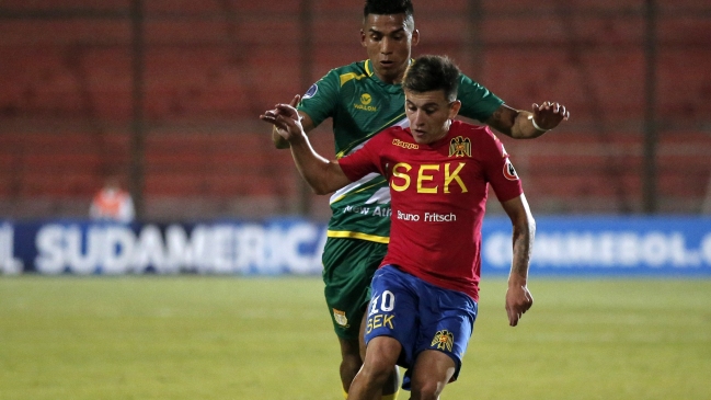 Así calmó Abbondanzieri a los enojados hinchas de U. Española que increparon a Pablo Aránguiz