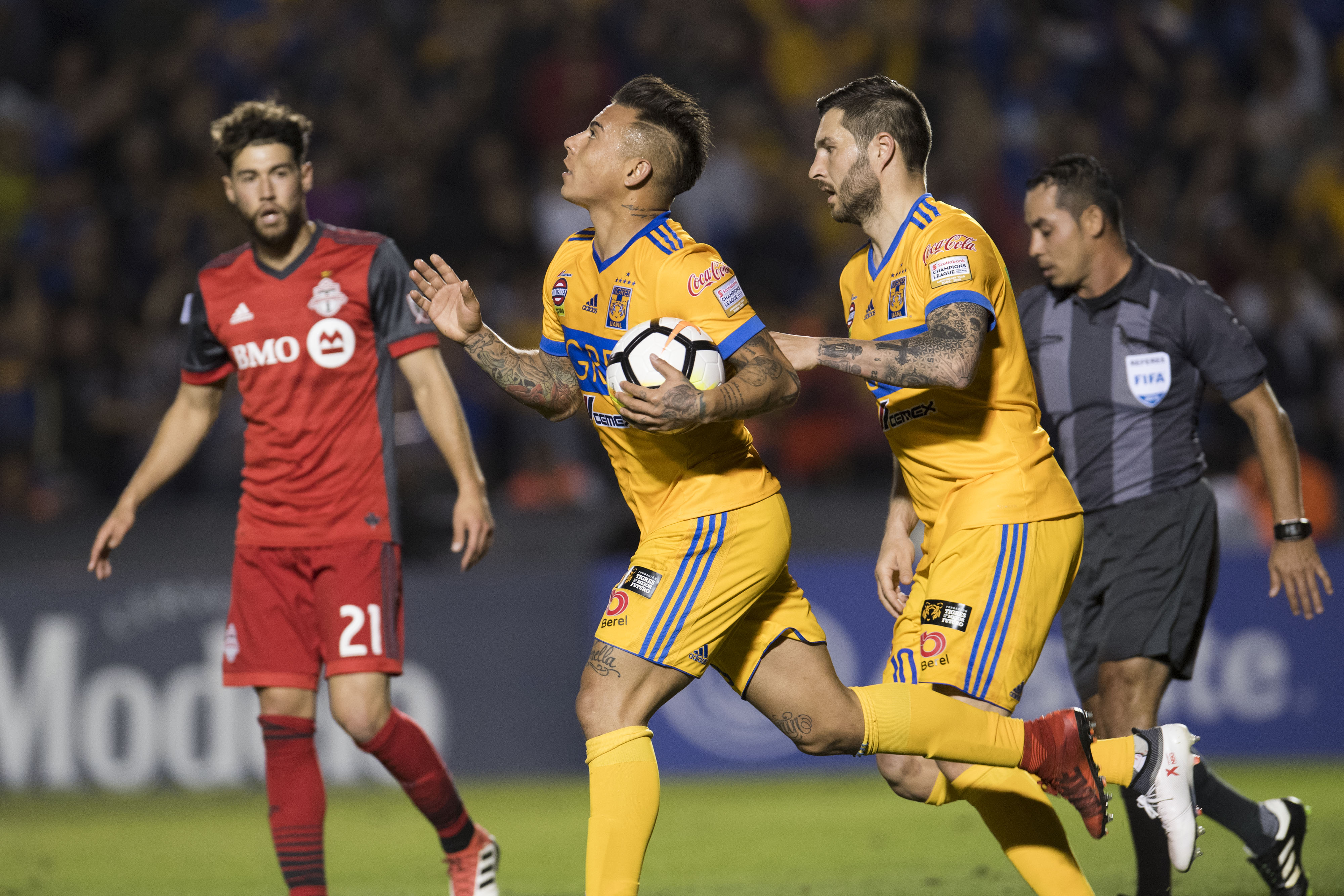 Vargas marcó en triunfo de Tigres que fue insuficiente para avanzar en Concachampions