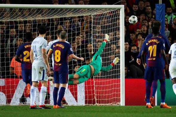 Barcelona se apoyó en Messi para derribar a Chelsea y avanzar en Champions