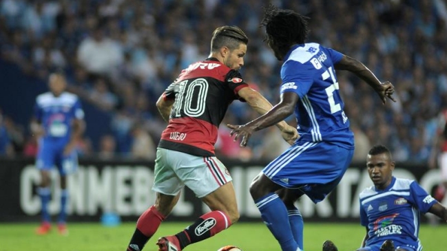 Flamengo remontó como visita a Emelec en la Copa Libertadores