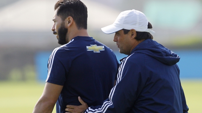 Guillermo Hoyos: Johnny Herrera es un arquero importante, de equipos grandes