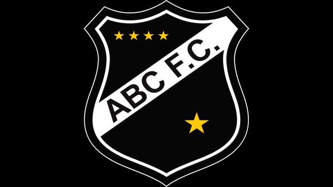 El multicampeón brasileño que homenajea a Chile en su nombre