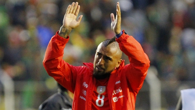 Mamá de Vidal arremetió contra suegra de Bravo: Un poco de respeto para los seleccionados