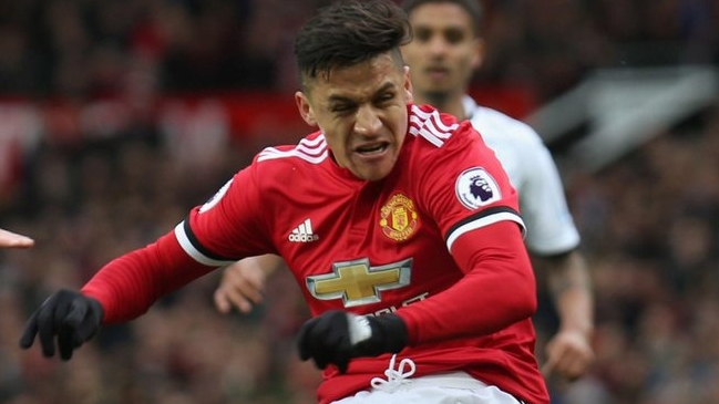 Gol de Alexis ante Swansea postula al mejor de marzo en Manchester United
