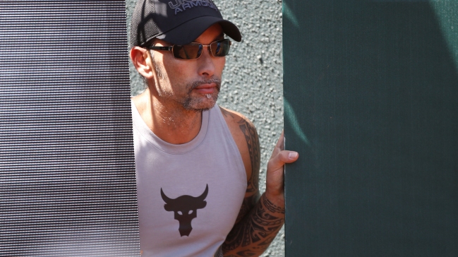 Marcelo Ríos apoyó al equipo chileno de Copa Davis en su estilo