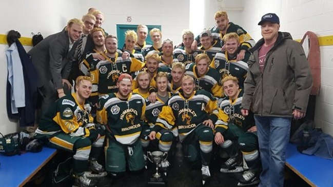Equipo canadiense de hockey sobre hielo sufrió fatal accidente con 16 víctimas