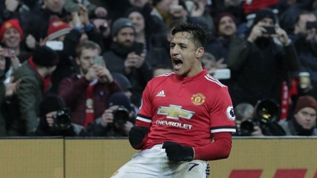 En Manchester United elogiaron a Alexis: “Está mostrando su clase”