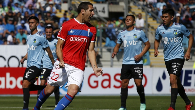 Luciano Aued definió de penal y puso a Universidad Católica en ventaja ante O’Higgins