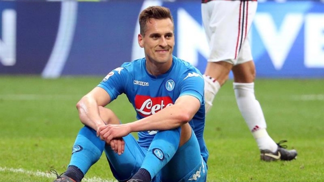 Napoli empató con AC Milan y desaprovechó la opción de meterle presión a Juventus