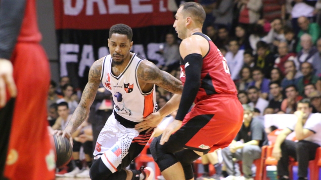 Los Leones y Las Animas se enfrentan por el cuarto partido de las finales de la LNB