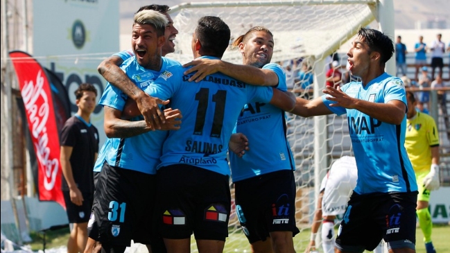 Iquique derrotó a Palestino y logró su primera victoria como local en el Campeonato Nacional