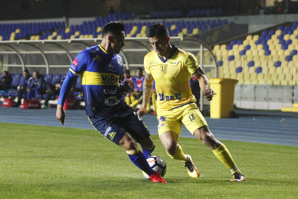 Universidad de Concepción sumó su sexta victoria consecutiva ante Everton
