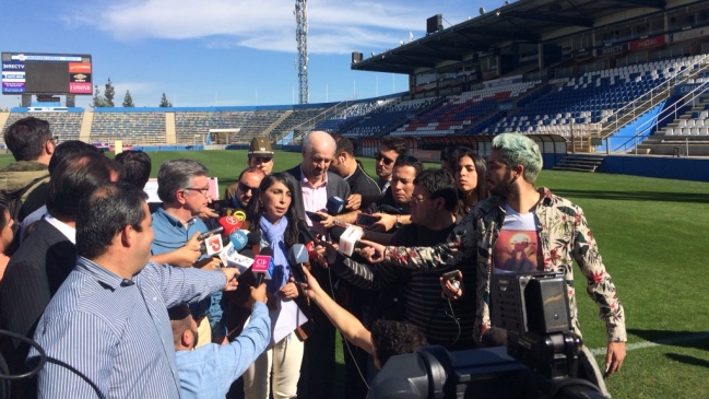 Autoridades anunciaron medidas para facilitar salida de los hinchas desde San Carlos